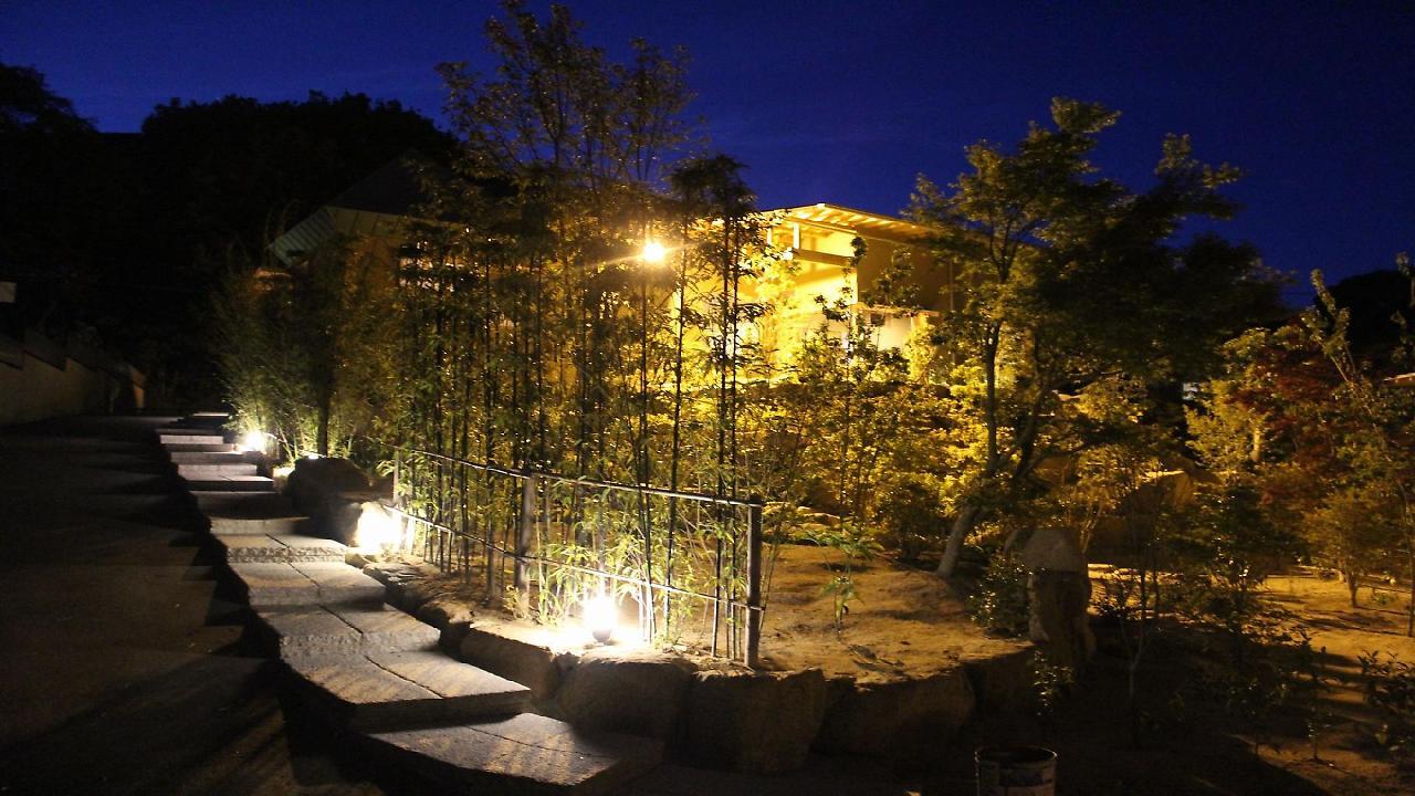 Hatago Sakura Хацукаити Экстерьер фото