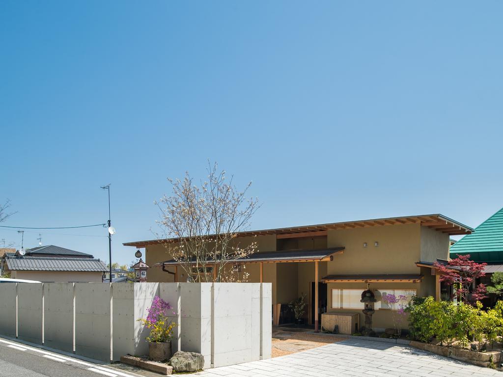 Hatago Sakura Хацукаити Экстерьер фото