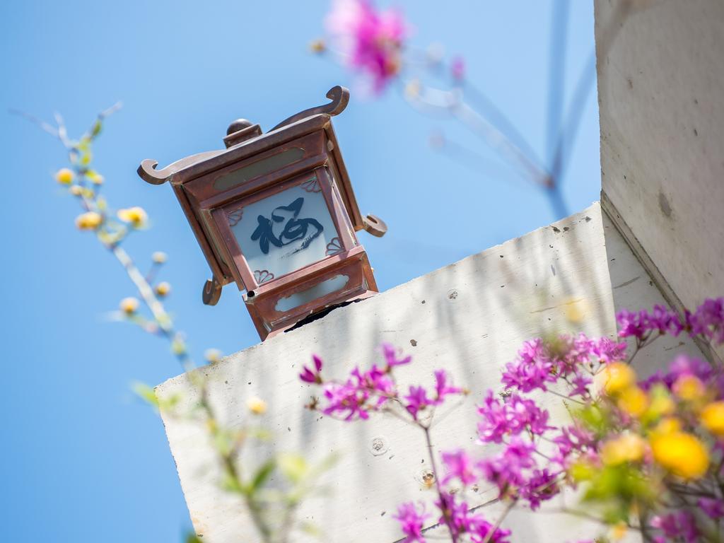 Hatago Sakura Хацукаити Экстерьер фото